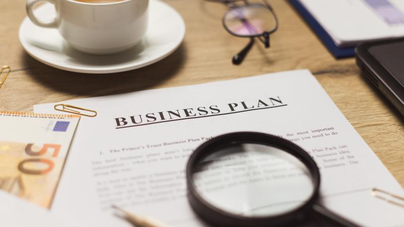 Jak stworzyć biznes plan do urzędu pracy?